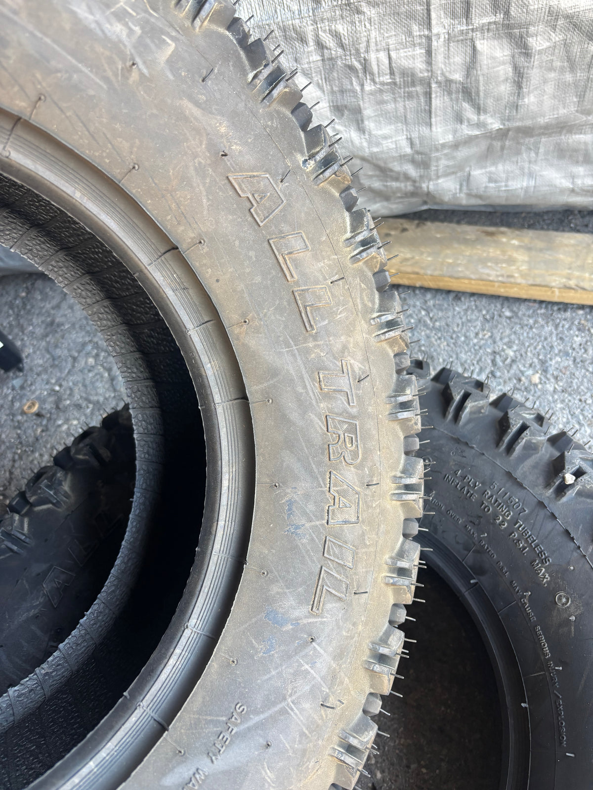 NOS CARLISLE ALL TRAIL BSW AT 25 8 12 4PLY ATV/UTV TIRE 511507