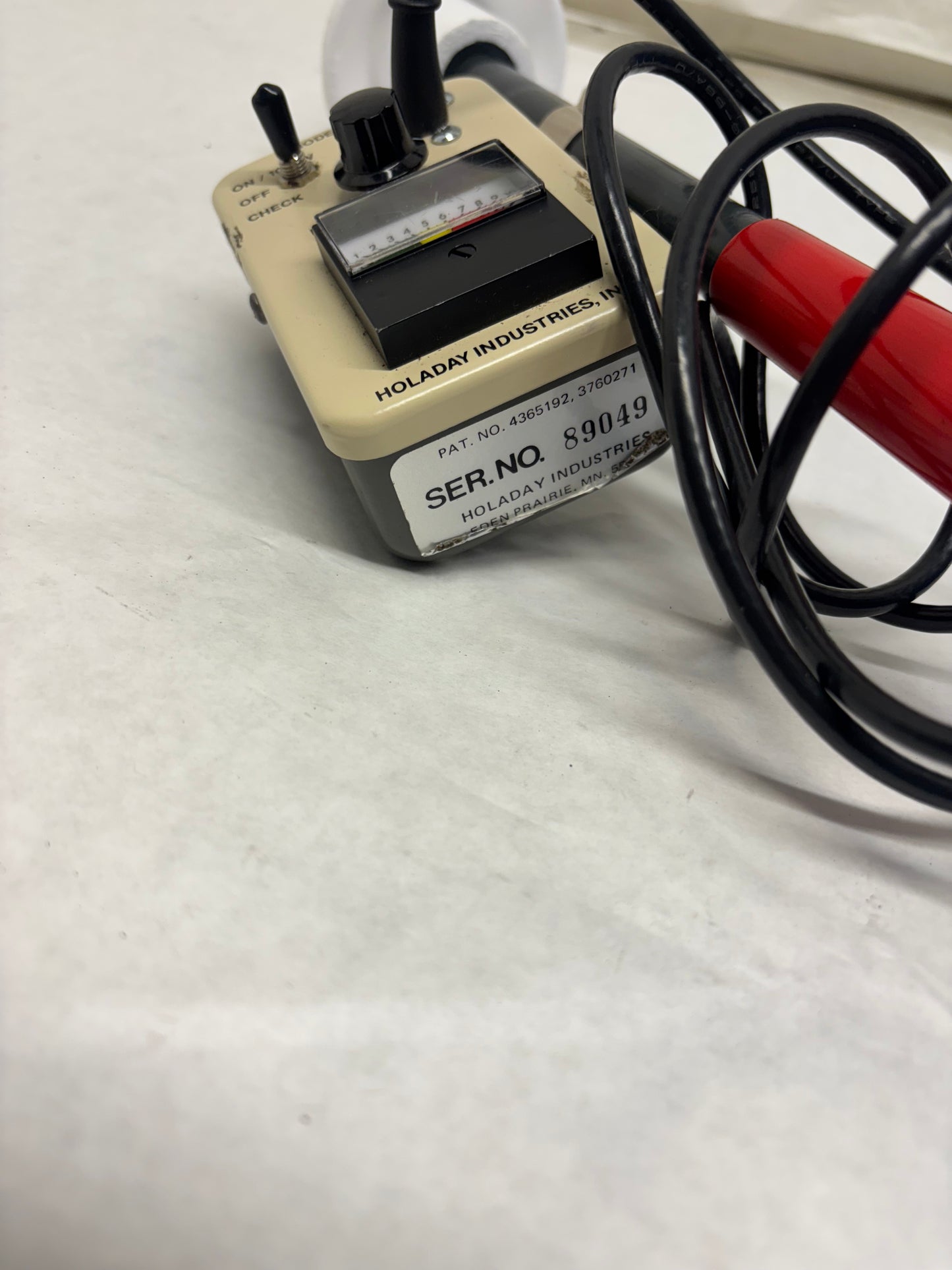 HOLADAY INDUSTRIES MODEL HI-1801 MICROWAVE SURVEY RADIATION METER