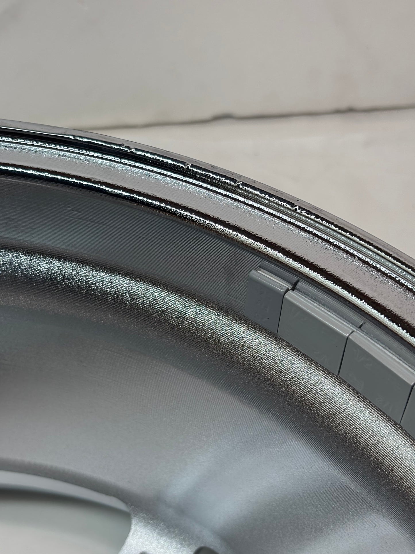 RIDLER CUSTOM WHEELS 606 CHROME WHEEL WITH ALLOY STEE 18 X 8 5x4.75 0 MM OFFSET