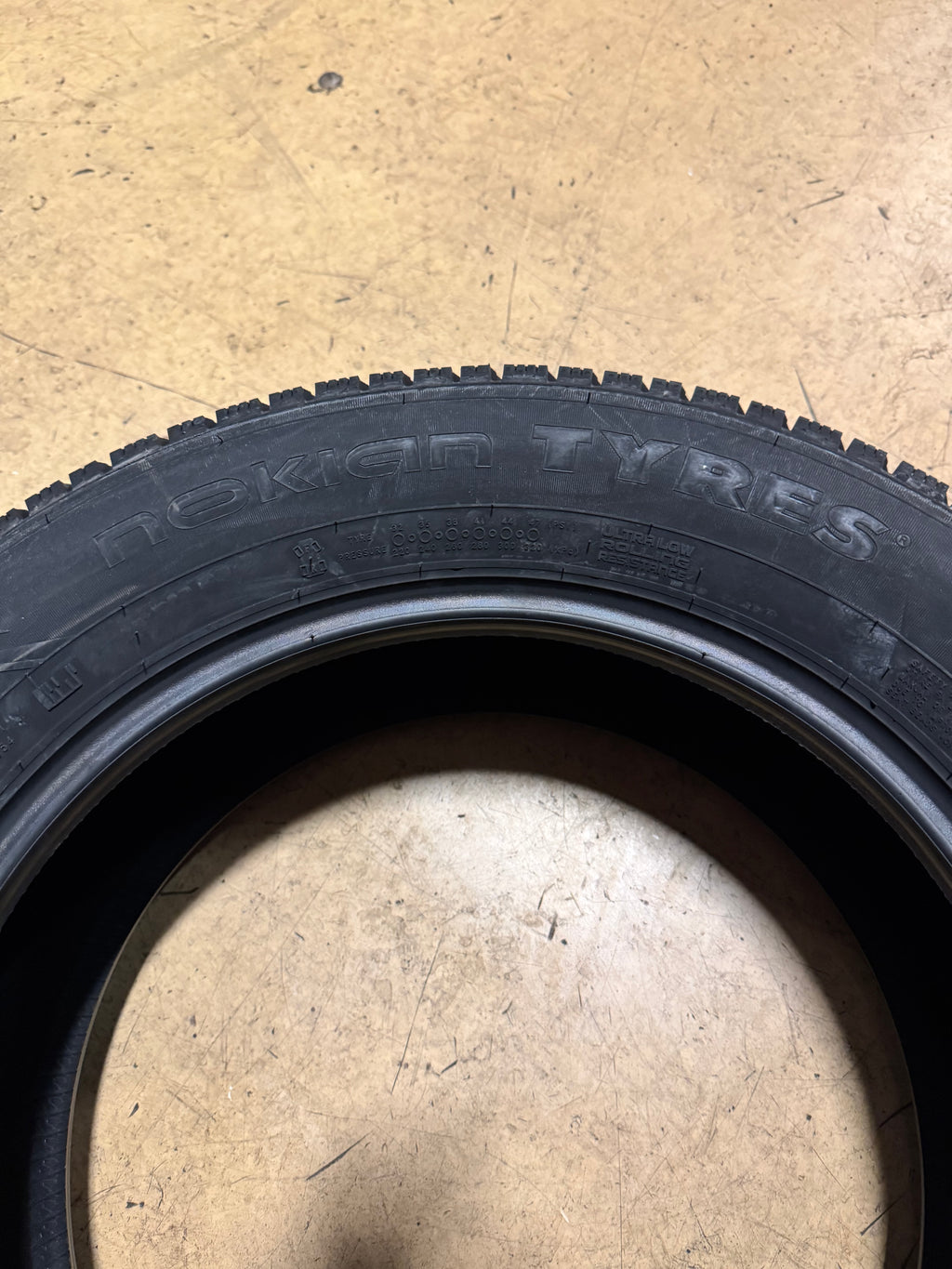 4 NOKIAN HAKKAPELIITTA R5 (EV) BSW P 205 60 16 96R XL WINTER TIRE T432150