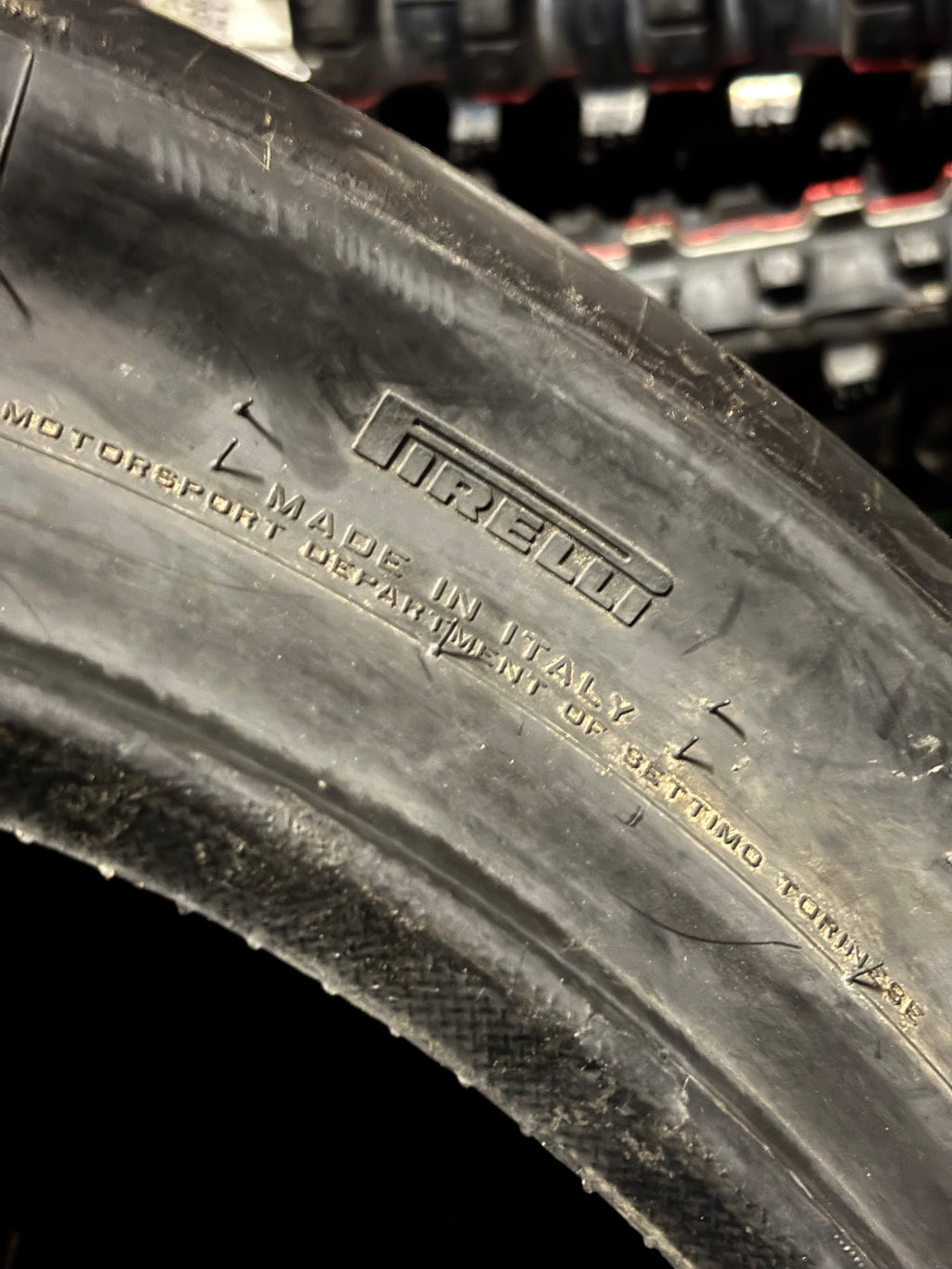 PIRELLI P ZERO SLICK  BSW  325 705 18  DRAG SLICK RACING TIRE 3860300