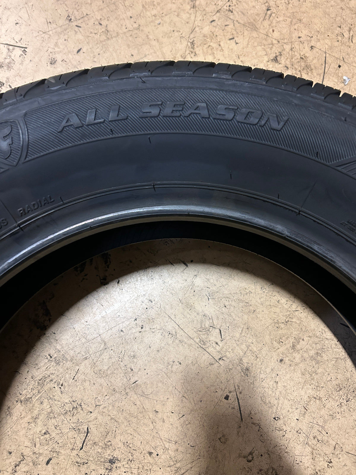 2 NOS FIRESTONE ALL SEASON BSW P 205 65 16 95T TIRE 004030