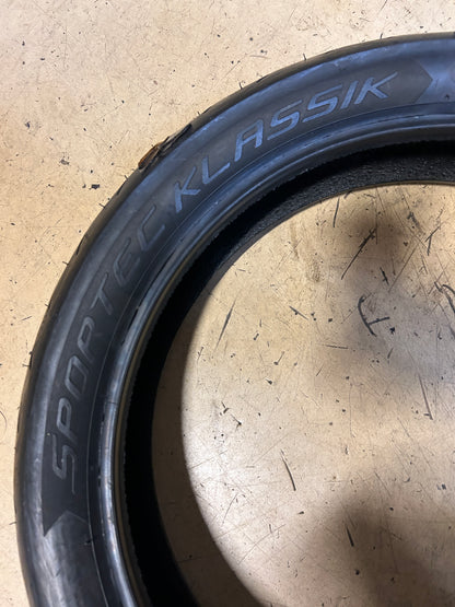 NOS METZELER SPORTEC KLASSIK BSW  130 70 17 62H REAR MOTORCYCLE TIRE 2550900