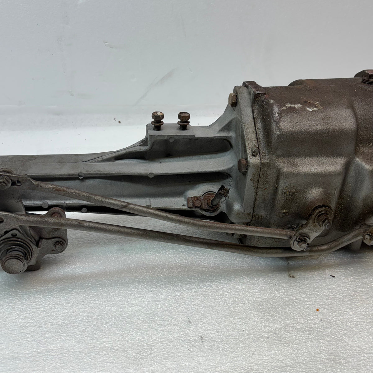 REMANUFACTURED 3 SPEED TRANSMISSION FOR MUSTANG 65-66 V8 MANUAL