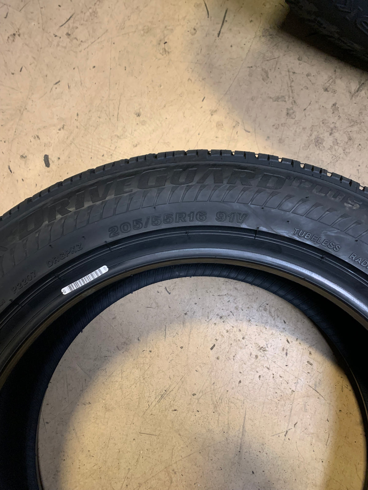 2 BRIDGESTONE DRIVEGUARD PLUS BSW P 205 55 16 91V TOURING TIRE 006467