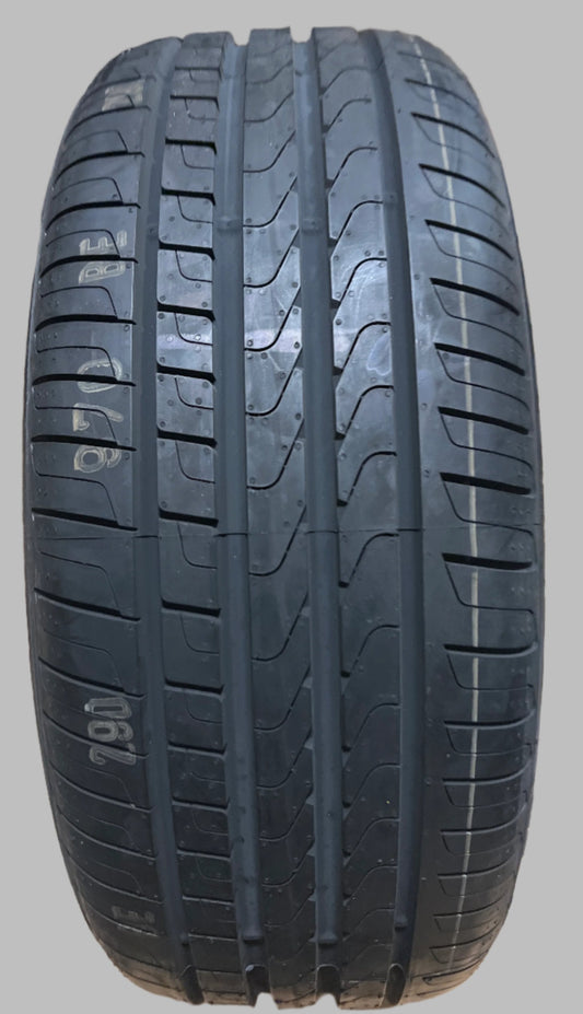 PIRELLI CINTURATO P7 RFT BMW P 225 40 18 92Y XL UHP TIRE 2462500
