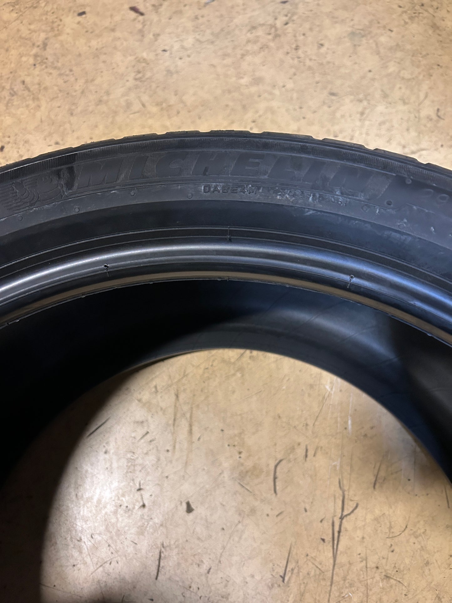 MICHELIN PILOT SPORT ALL SEASON 4 (M01) BSW P 295 35 20 105V XL UHP TIRE 82147