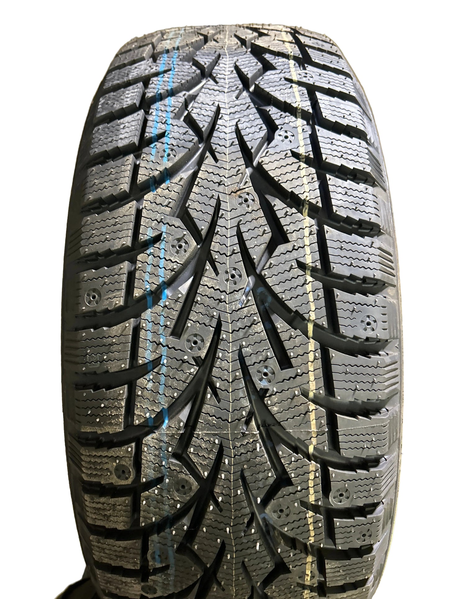 TOYO OBSERVE G3-ICE STUDDABLE BSW  235 60 17 106T WINTER TIRE 139360