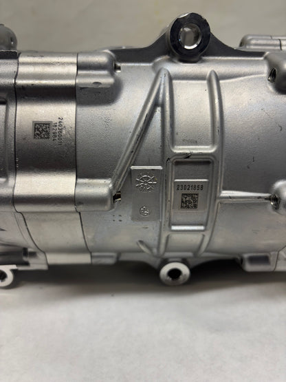 FREIGHTLINER AC COMPRESSOR 57CC 400V ERC MAHLE 22-79626-000 DAMAGED - 3