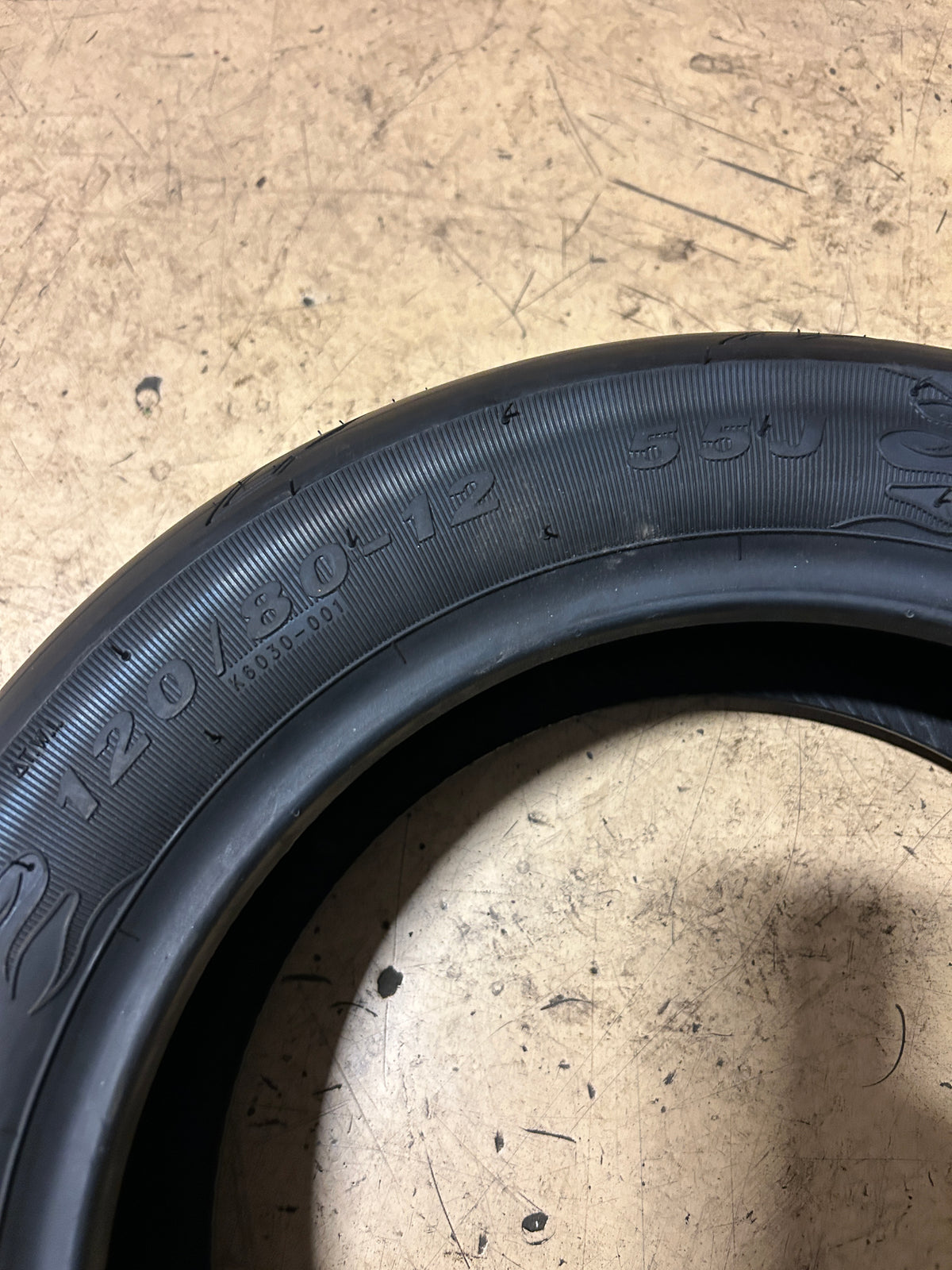 KENDA KD2 BSW 120 80 12 55J FRONT MOTORCYCLE TIRE 04KD21208012