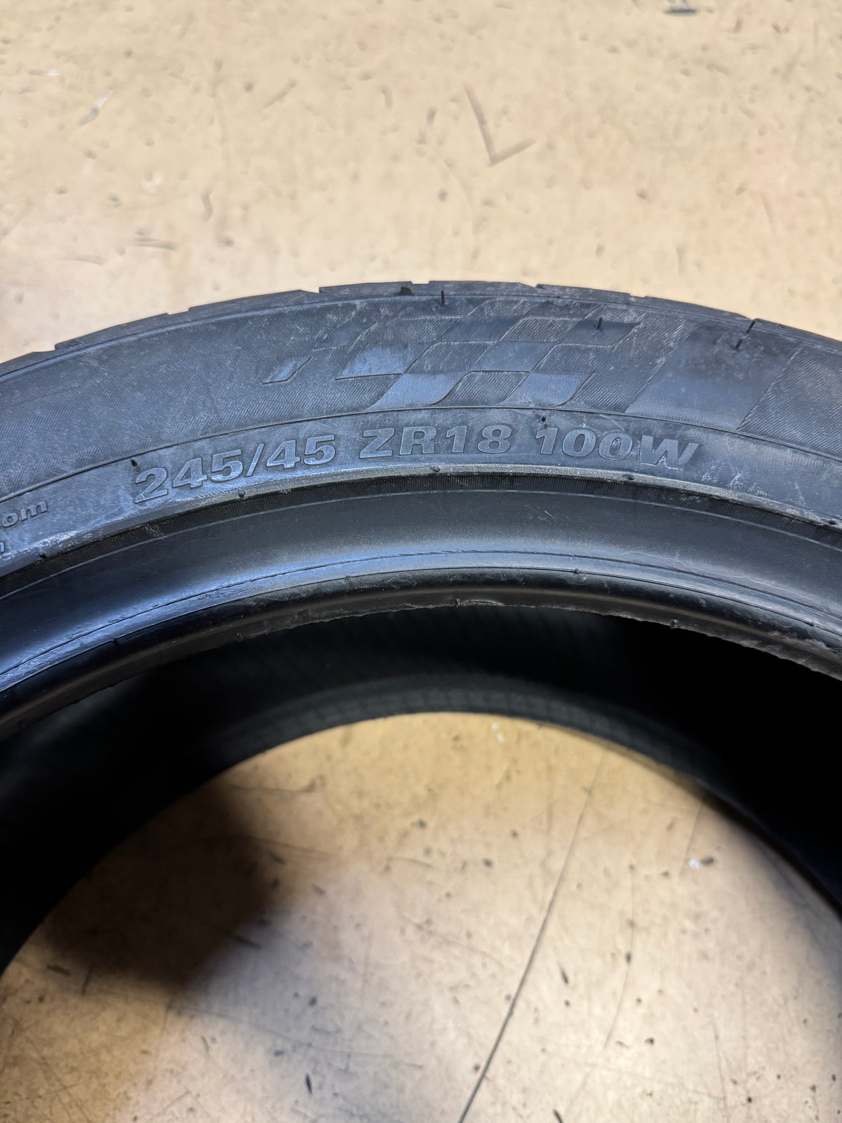 KUMHO ECSTA PS31 BSW P 245 45 18 100W XL SUMMER TIRE 2267993