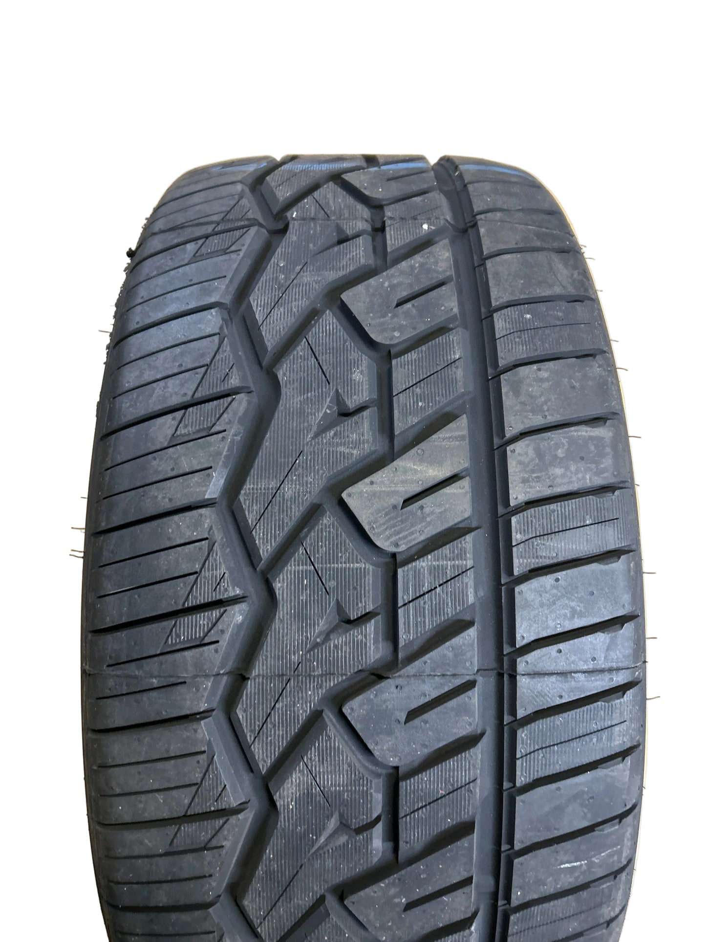 NITTO NT420 BSW P 305 40 22 114H PERFORMACE TIRE 203960