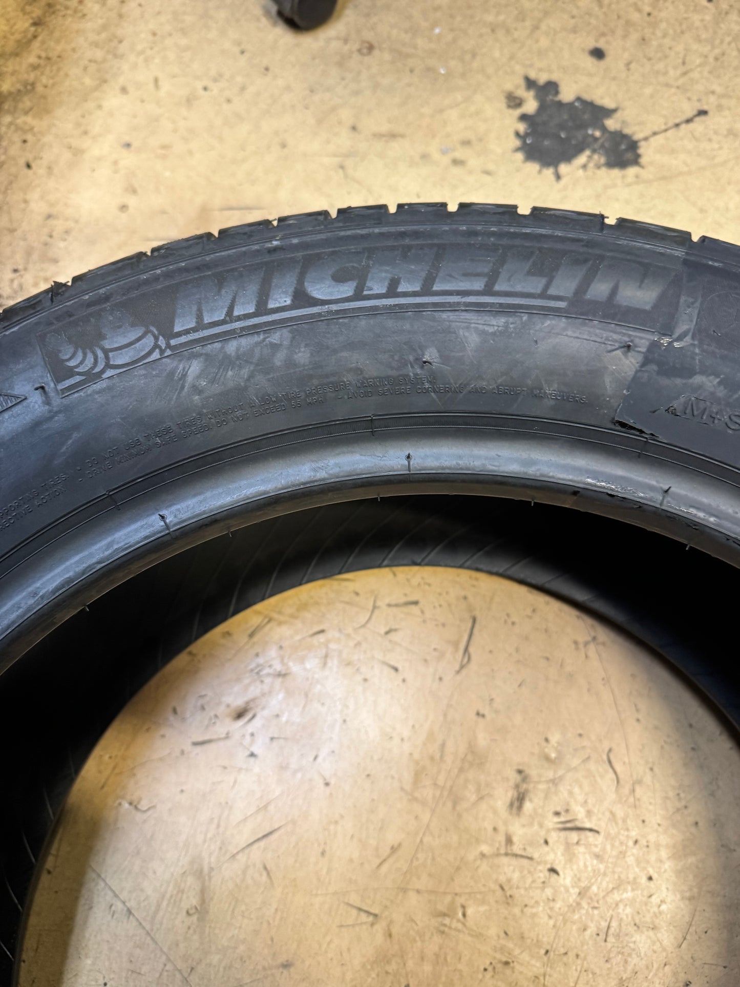 2 MICHELIN PRIMACY MXM4 ZP RSC (BMW) BSW P 265 50 20 110H XL TIRE 68949