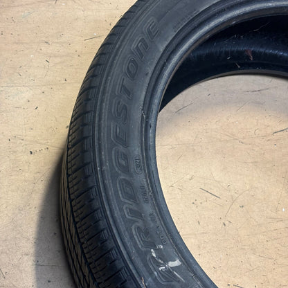 USED BRIDGESTONE DUELER LTH P 285 45 22 110H SL ALL SEASON TIRE 009627 10/32"