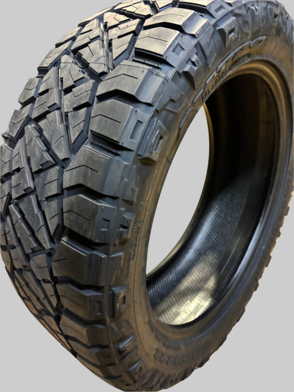 NITTO RIDGE GRAPPLER  BSW P 275 55 20 117T XL ALL TERRAIN TIRE 217670
