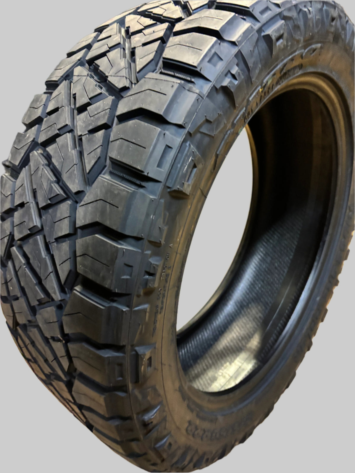 NITTO RIDGE GRAPPLER  BSW P 275 55 20 117T XL ALL TERRAIN TIRE 217670