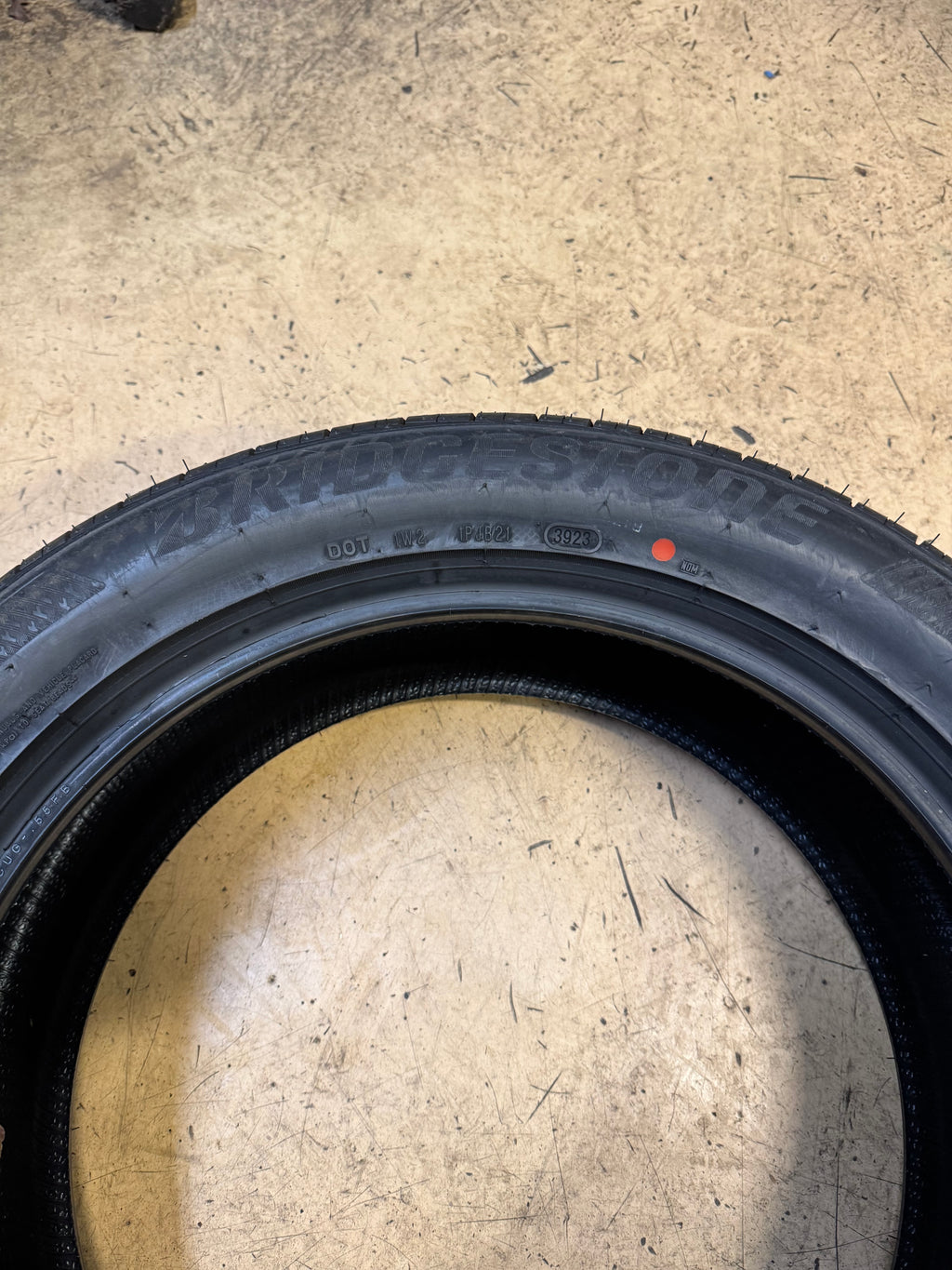 BRIDGESTONE TURANZA EL440 BSW P 235 50 18 97V ALL SEASON TIRE 004590