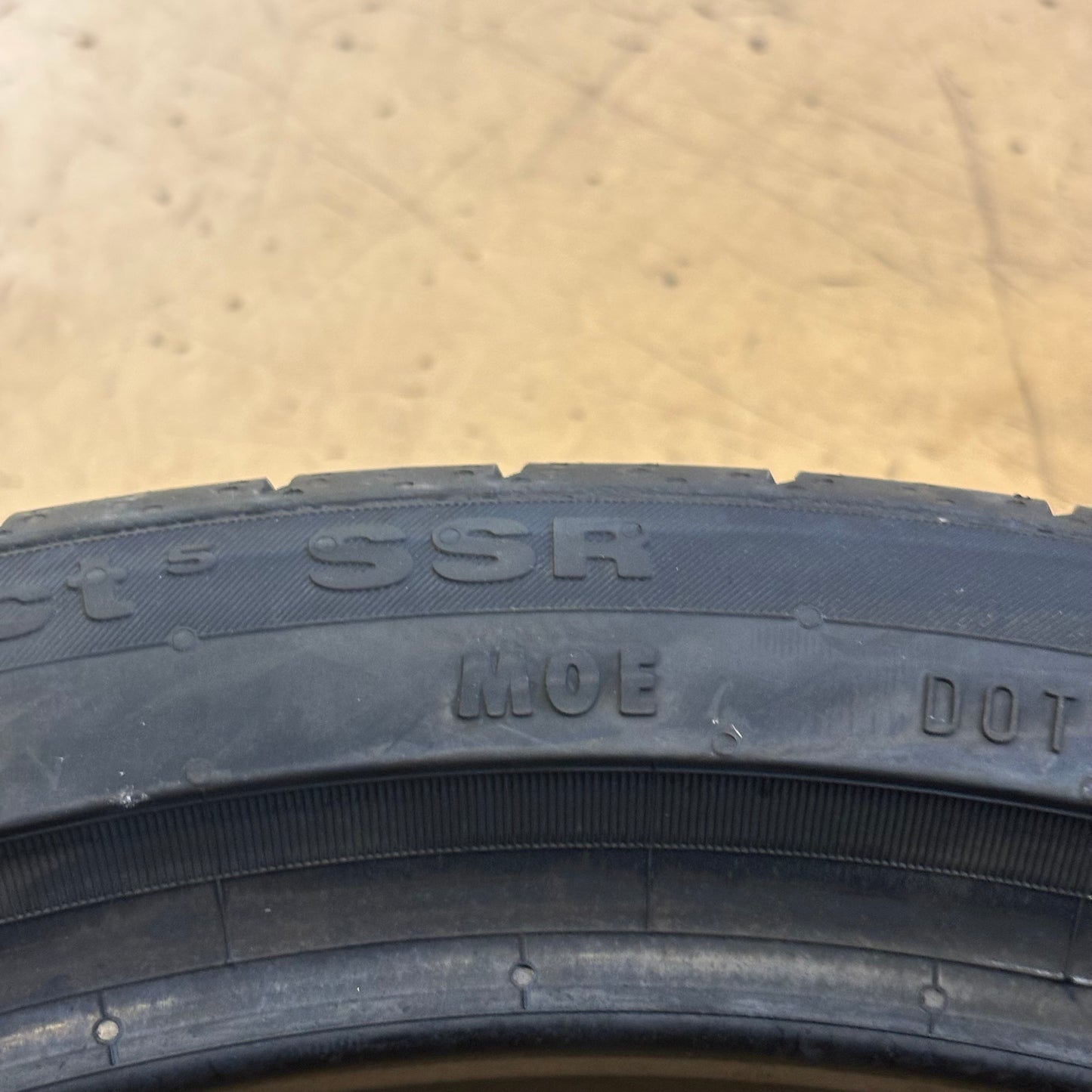 2 CONTINENTAL CONTISPORT CONTACT 5 SSR (MOE) P 225 40 18 92W XL TIRE 03586880000 ALL SEASON MERCEDES