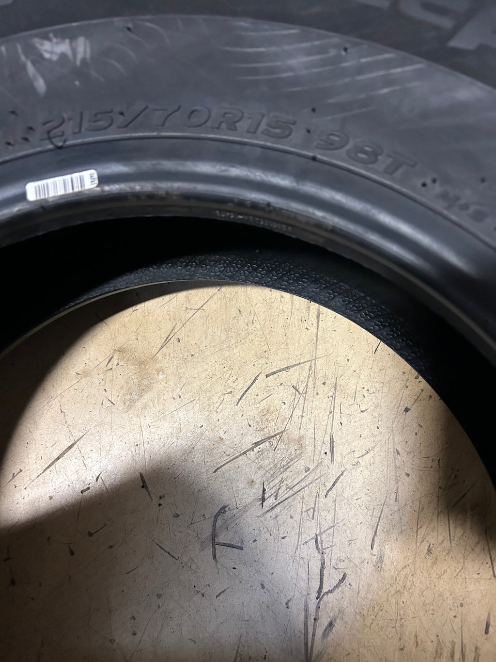 NOS HANKOOK WINTER ICEPT IZ2 BSW P 215 70 15 98T WINTER TIRE 1020114