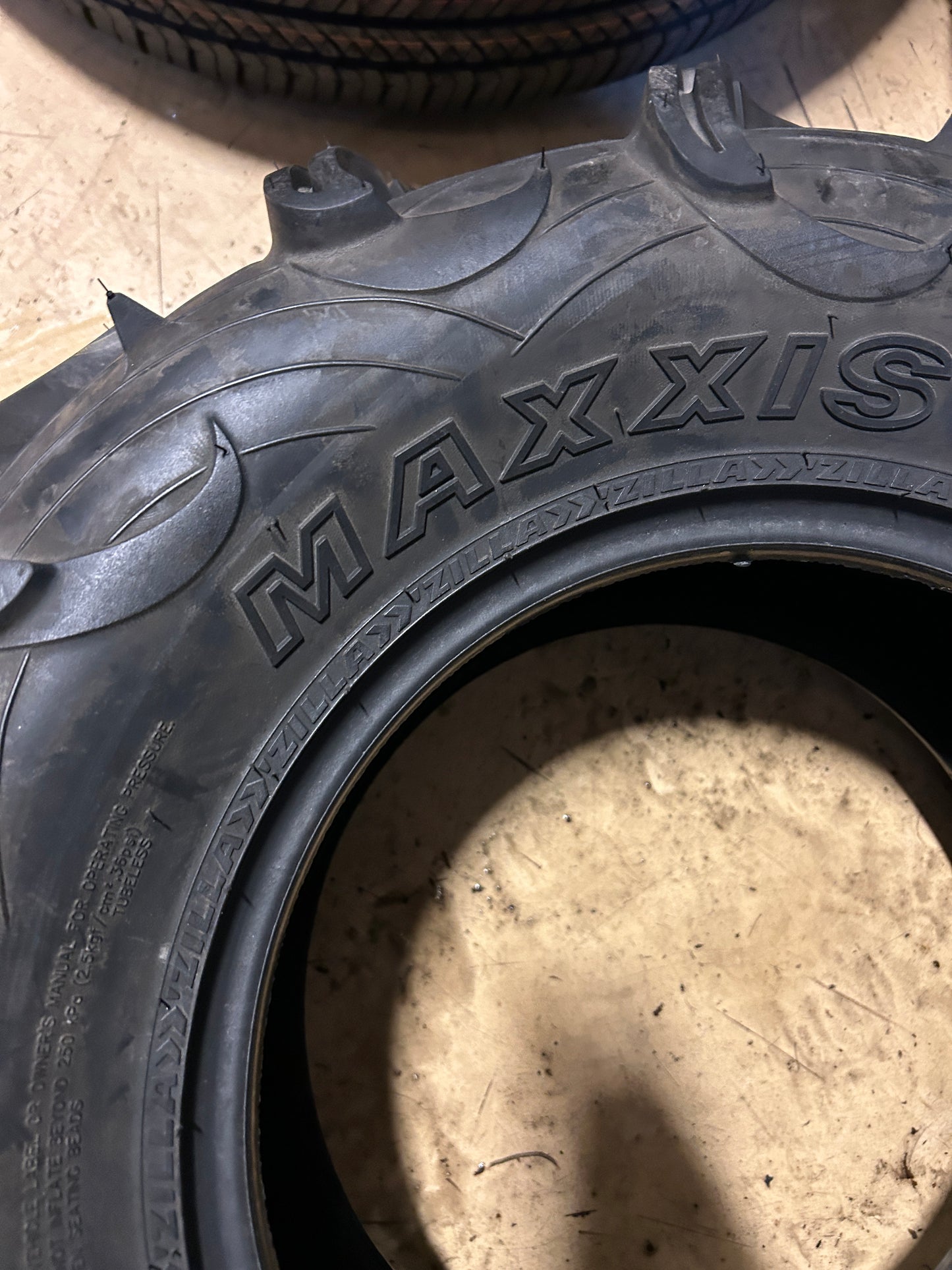 MAXXIS ZILLA BSW AT 30 11 14 6PLY ATV/UTV TIRE TM00446100