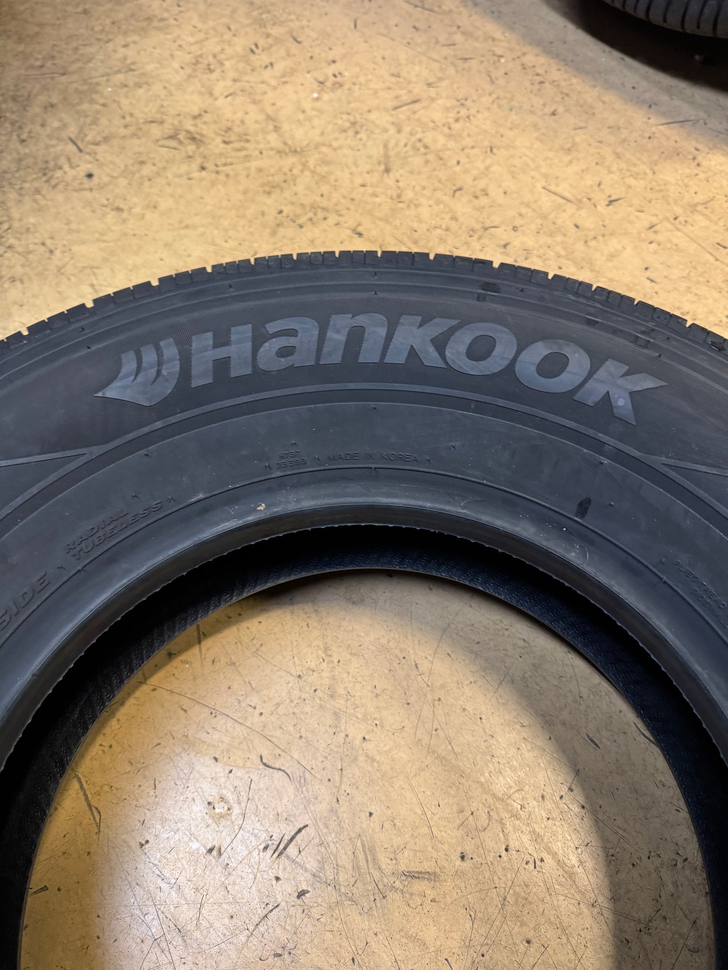4 HANKOOK KINERGY PT BSW P 235 70 15 103T ALL SEASON TIRE 1021412