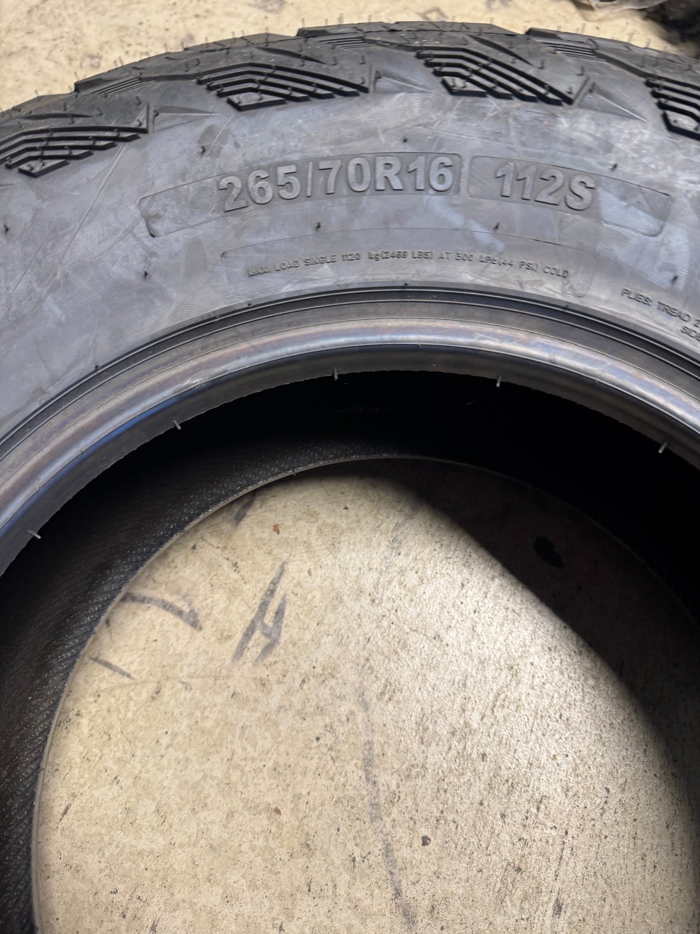 OTANI ALL TERRAIN SA2000 BSW P 265 70 16 112S  TIRE S211C