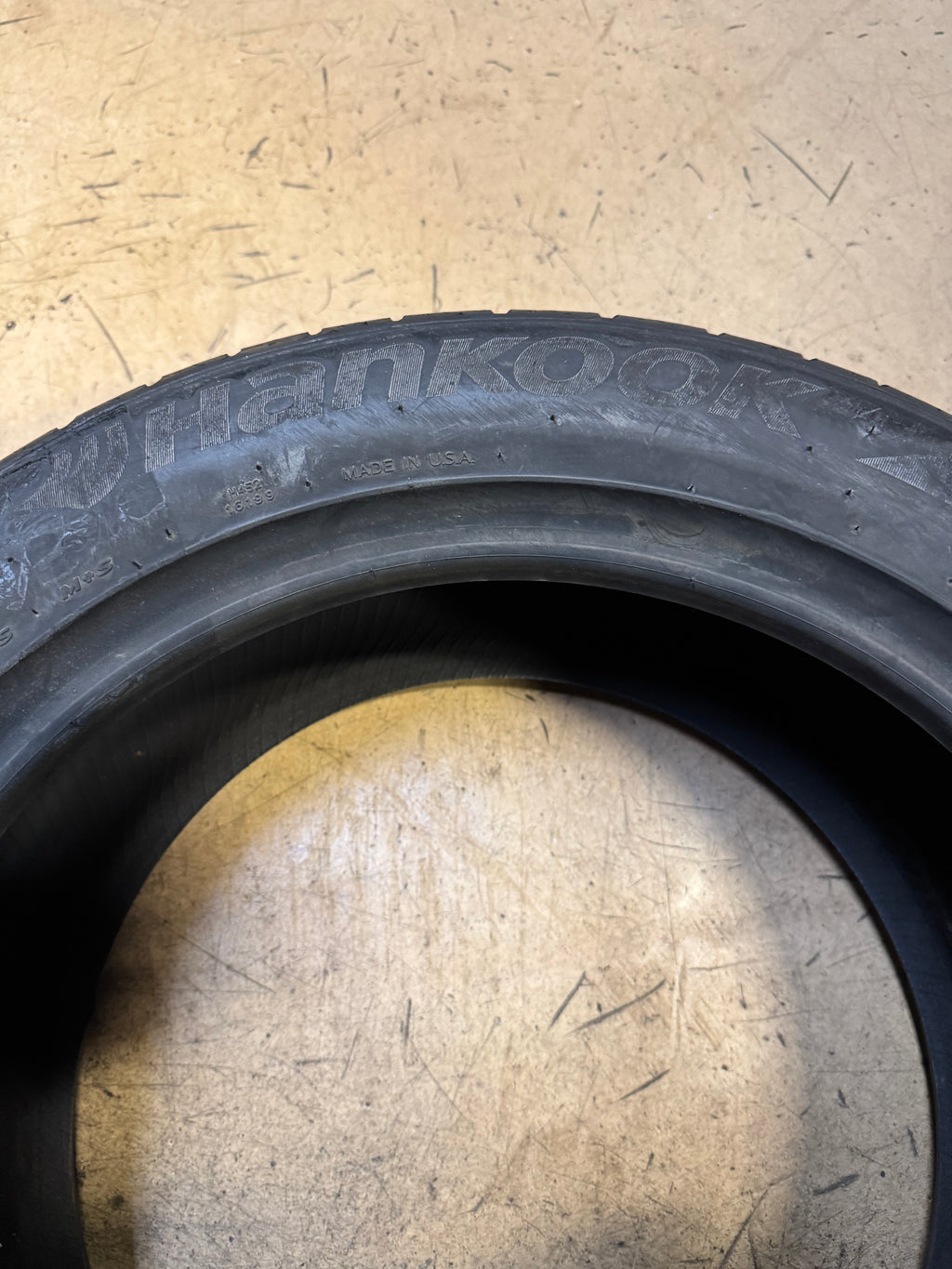 2 NOS HANKOOK VENTUS S1 NOBLE2 BSW P 235 50 17 96W UHP TIRE 1014516