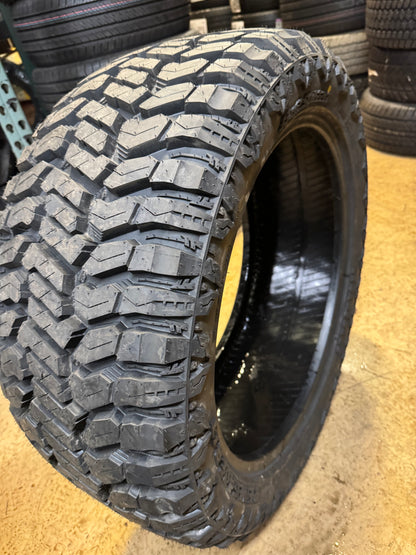 RADAR RENEGADE R/T BSW LT 33 12.5 22 114Q 12PLY RUGGED TERRAIN TIRE RASYTH0101