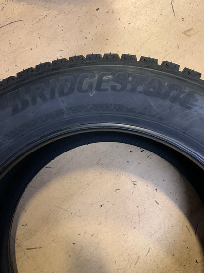 4 BRIDGESTONE  BLIZZAK WS90 BSW P 215 60 17 96T WINTER TIRE 001180