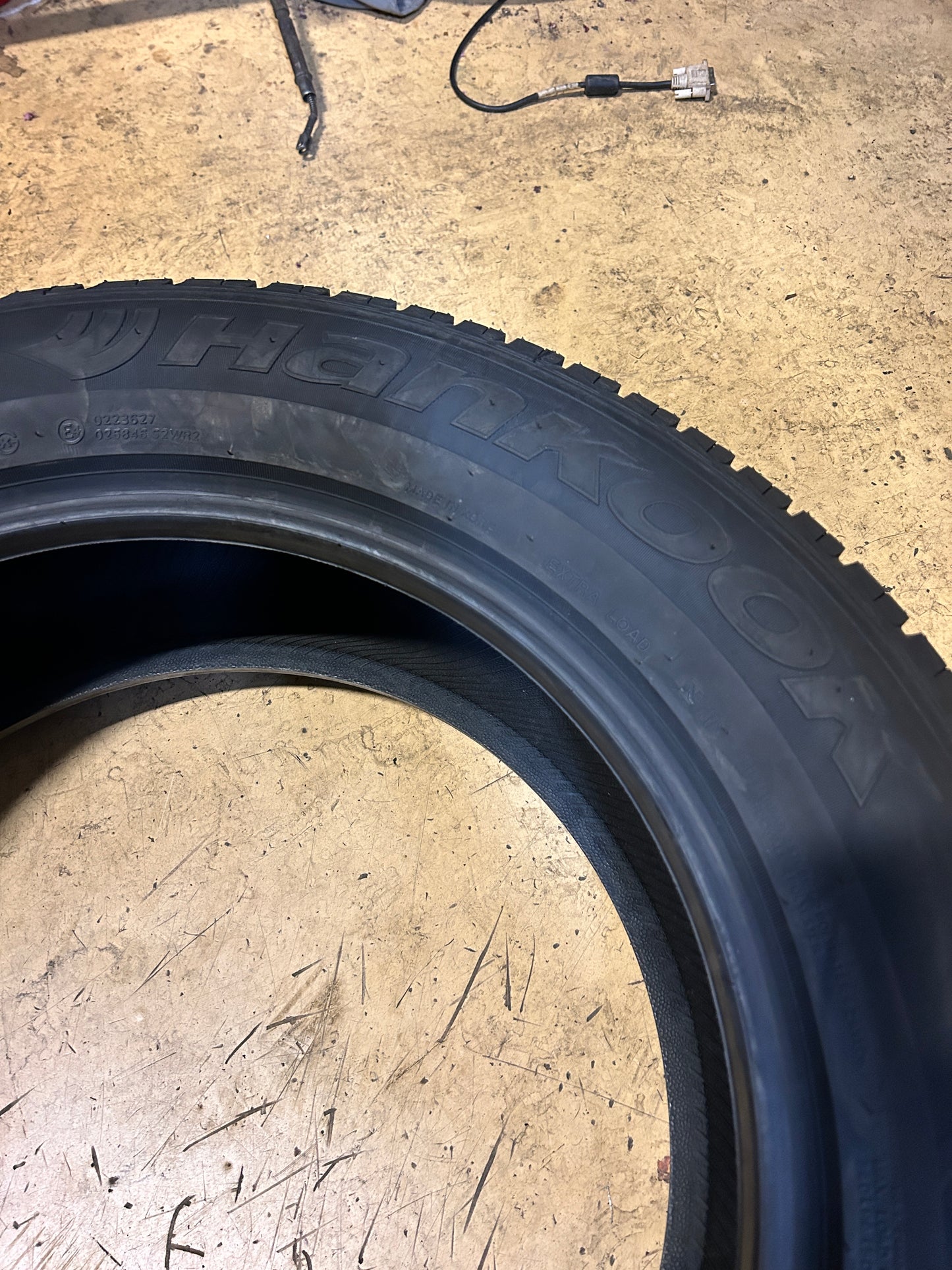HANKOOK VENTUS ST BSW P 275 55 20 117V XL ALL SEASON TIRE 1004295