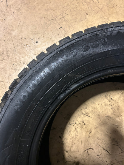 NOS NOKIAN NORDMAN 7 SUV STUDDED BSW P 235 60 18 107T XL WINTER TIRE TS32193