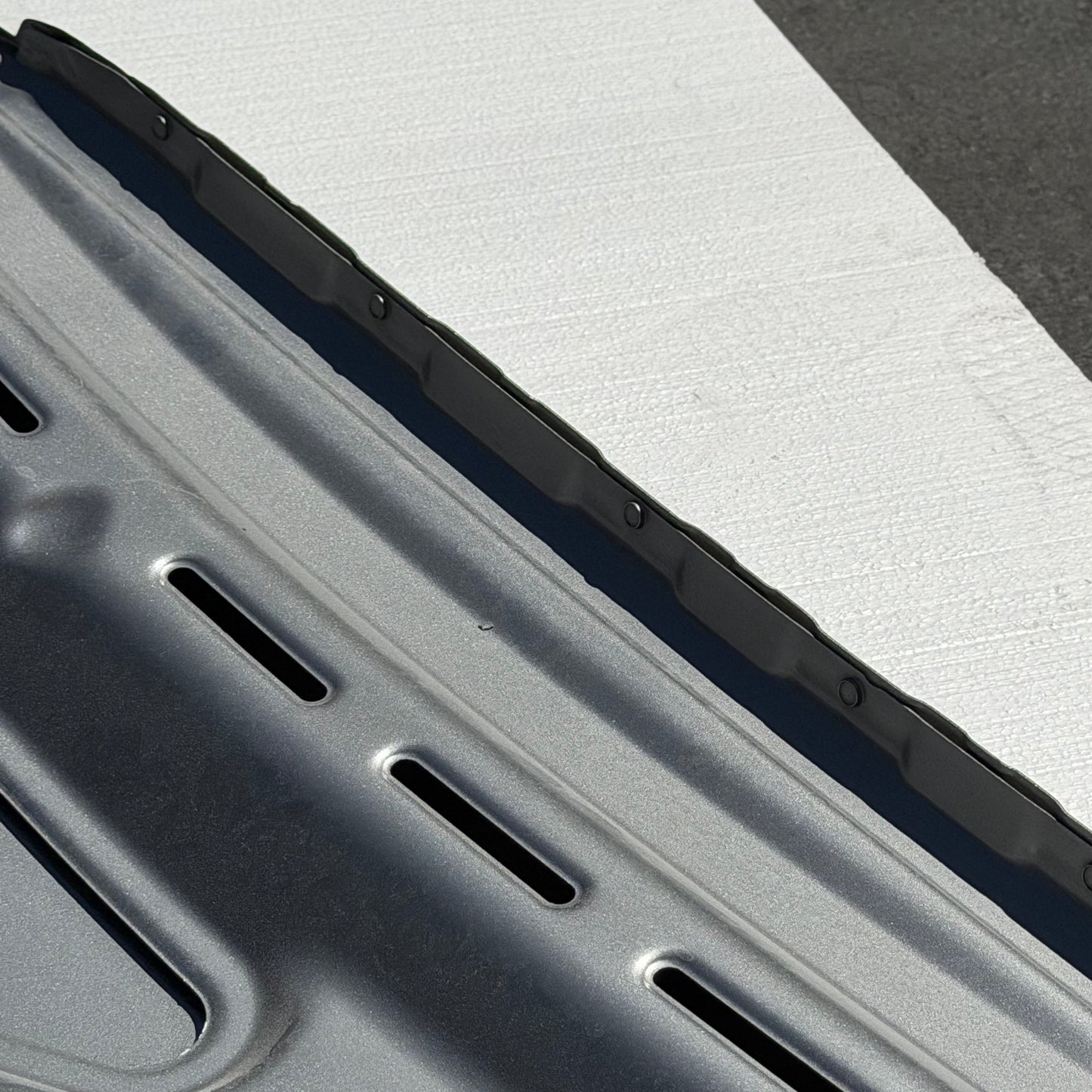 PORSCHE HOOD PANEL SILVER 05-13 PORCHE 911, BOXSTER, CAYMAN 997 511 011 00