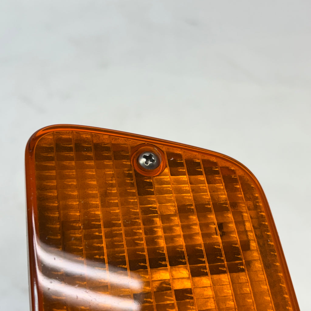 USED GENUINE PORSCHE FRONT MARKER AMBER LIGHT 96463140900