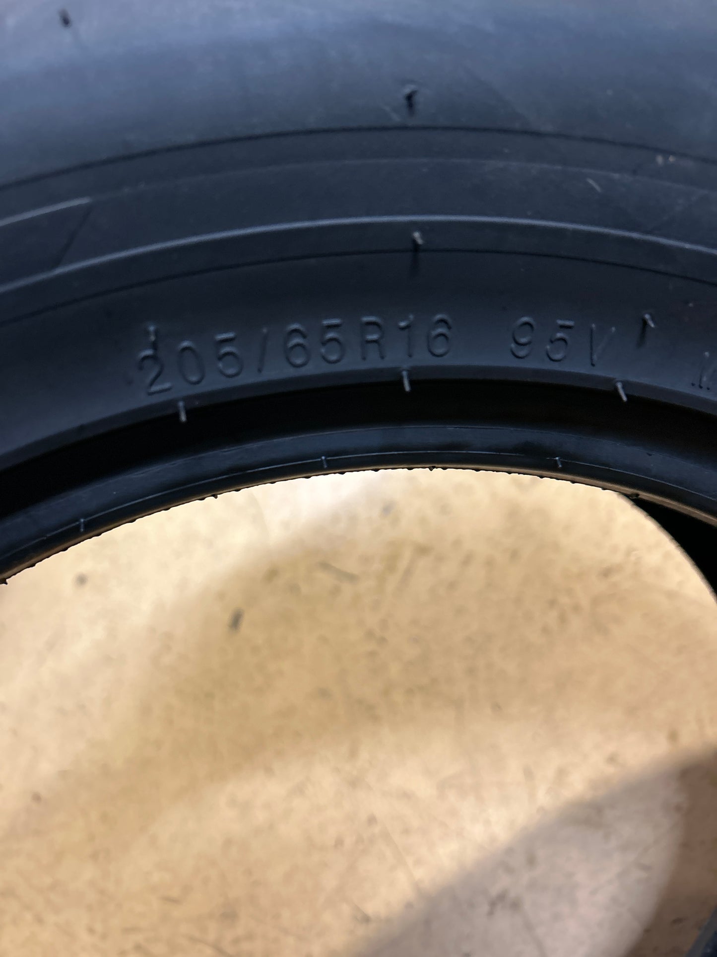 KUMHO ECSTA LX PLATINUM BSW P 205 65 16 95V ALL SEASON TIRE 2227443