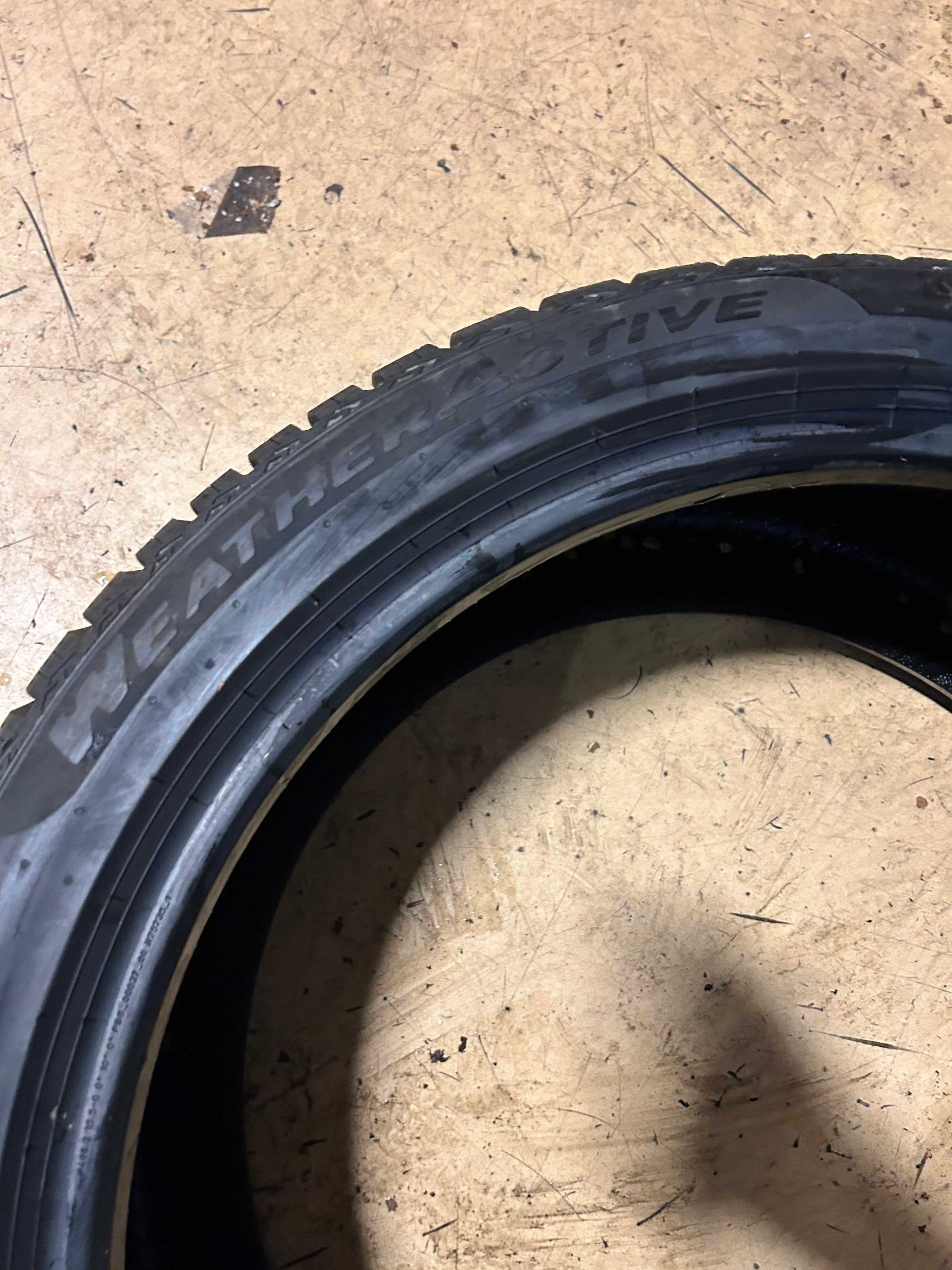 PIRELLI CINTURATO WEATHERACTIVE P 245 40 19 98V XL ALL WEATHER TIRE 4164700