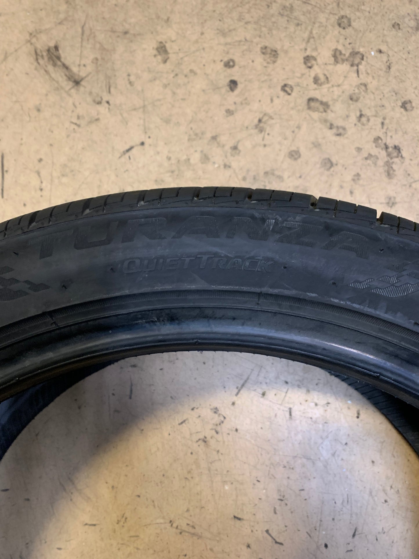 BRIDGESTONE TURANZA QUIET TRACK BSW P  245 40 18 93V ALL SEASON TIRE 000075
