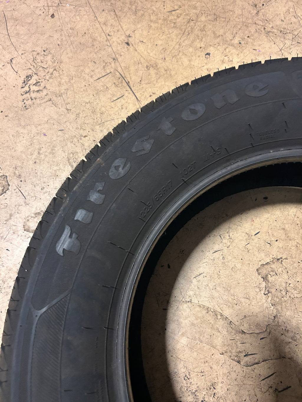 2 NOS FIRESTONE ALL SEASON BSW P 225 65 17 102T TIRE 003019