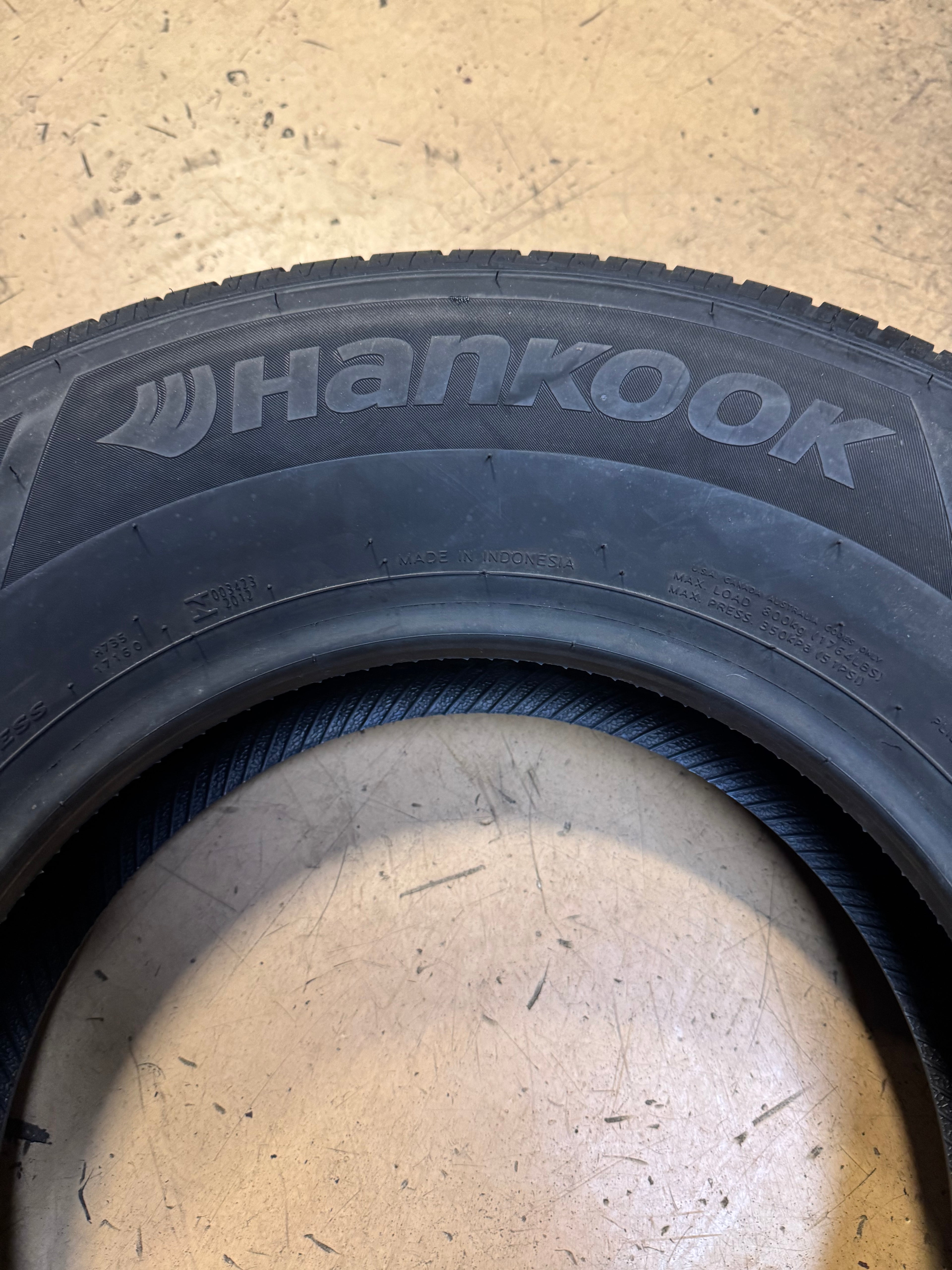 HANKOOK KINERGY ST BSW P 215 75 14 100T SL ALL SEASON TIRE 1021910