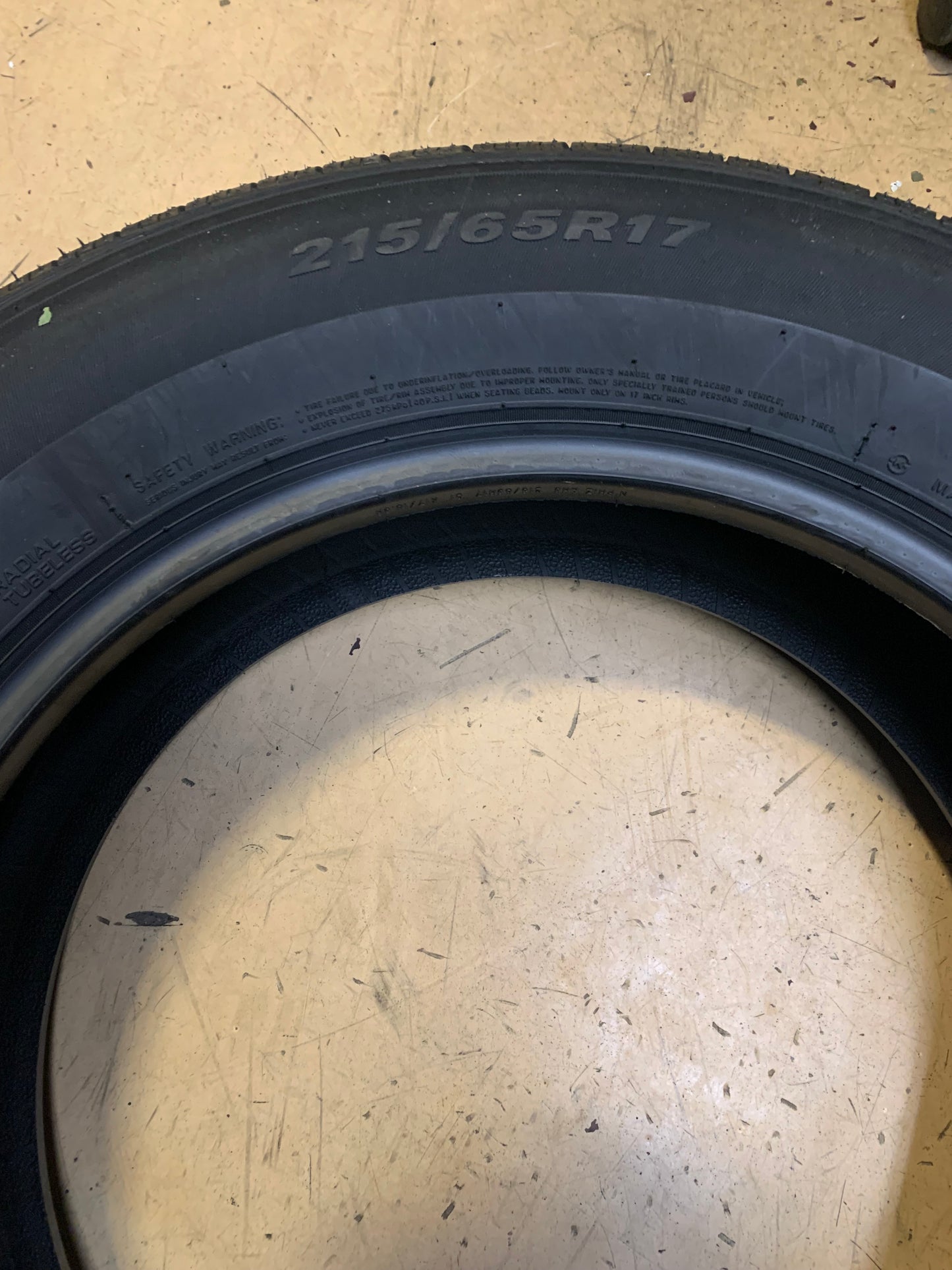 NEXEN NPRIZ AH5  BSW P 215 65 17 99T  ALL SEASON TIRE 15132NXK