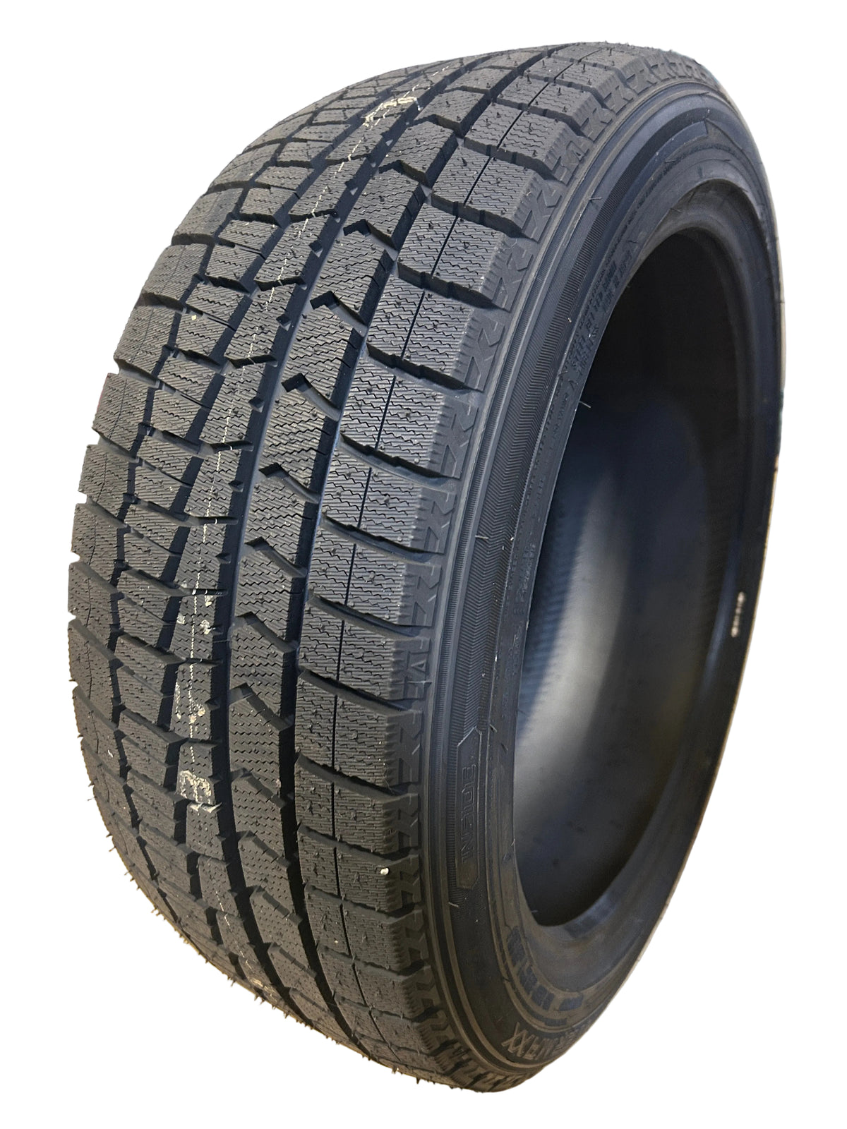 NOS DUNLOP WINTER MAXX 2 BSW P 225 45 18 95T XL WINTER TIRE 266016636