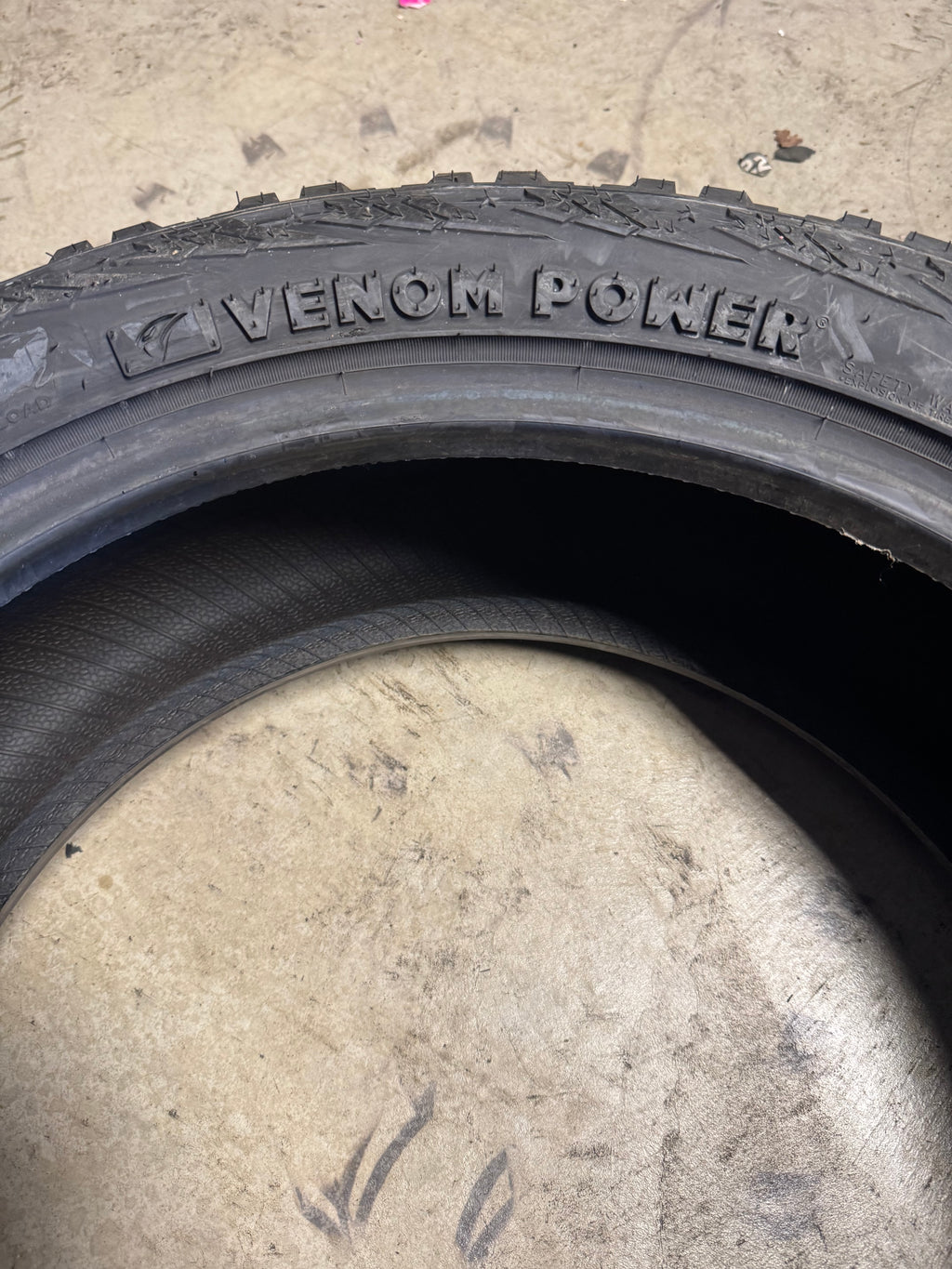 2 VENOM POWER TRAIL HUNTER ATS BSW P 245 50 20 106H XL ALL TERRAIN TIRE VPTHATS13