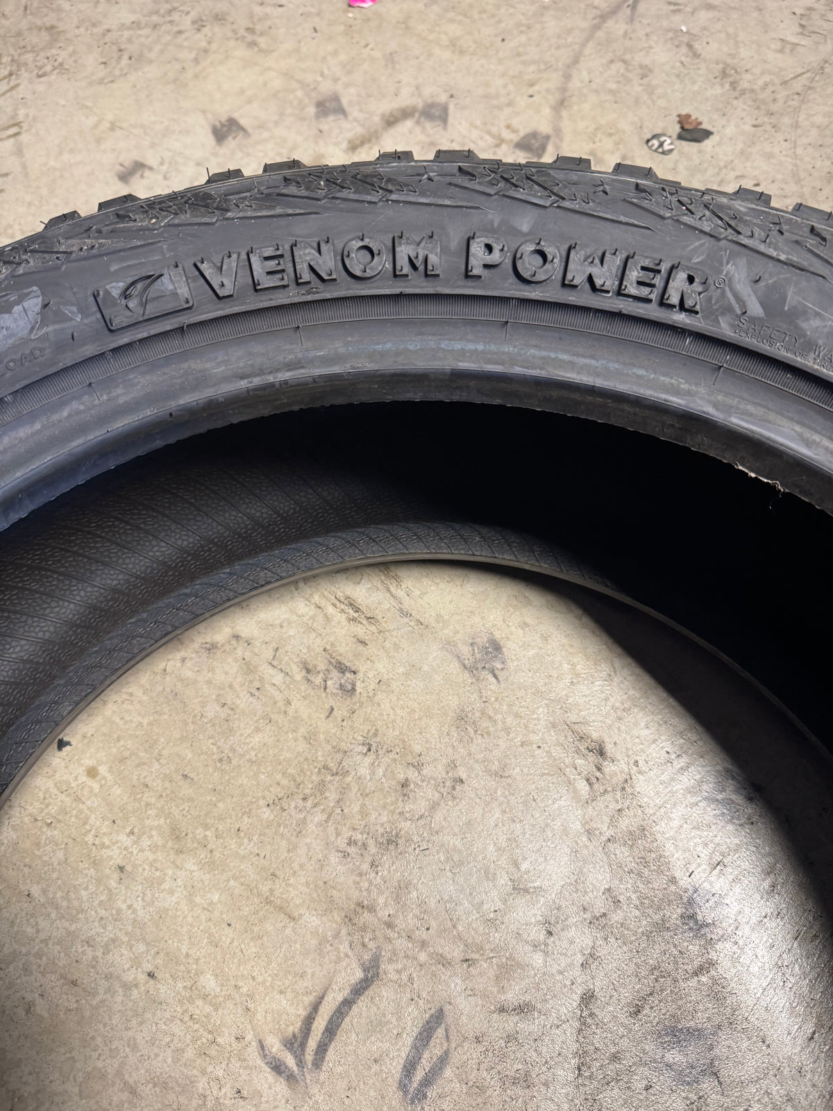 2 VENOM POWER TRAIL HUNTER ATS BSW P 245 50 20 106H XL ALL TERRAIN TIRE VPTHATS13