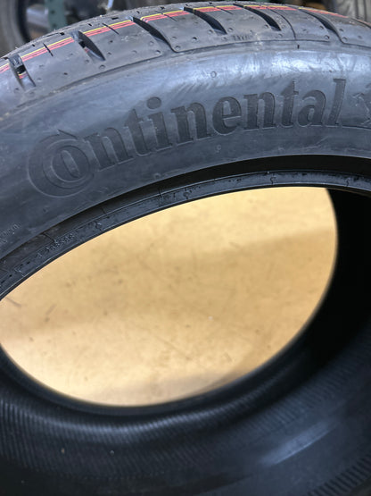 2 CONTINENTAL EXTREMECONTACT DWS06+ BSW P285 35 20 104Y FR UHP TIRE 03137290000