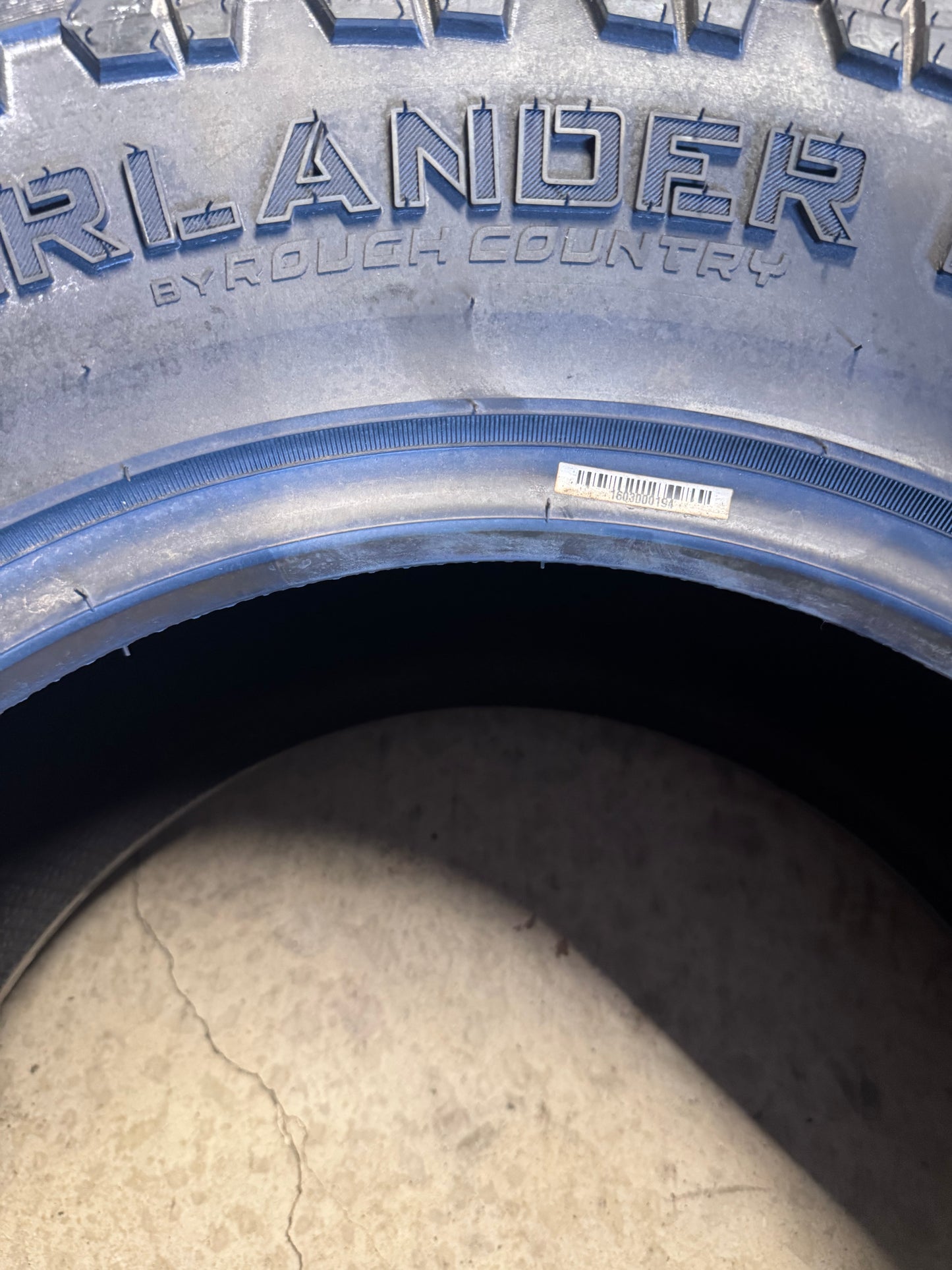2 ROUGH COUNTRY OVERLANDER M/T BSW LT 33 12.5 17 120Q 10PLY MUD TERRAIN TIRE 97010124