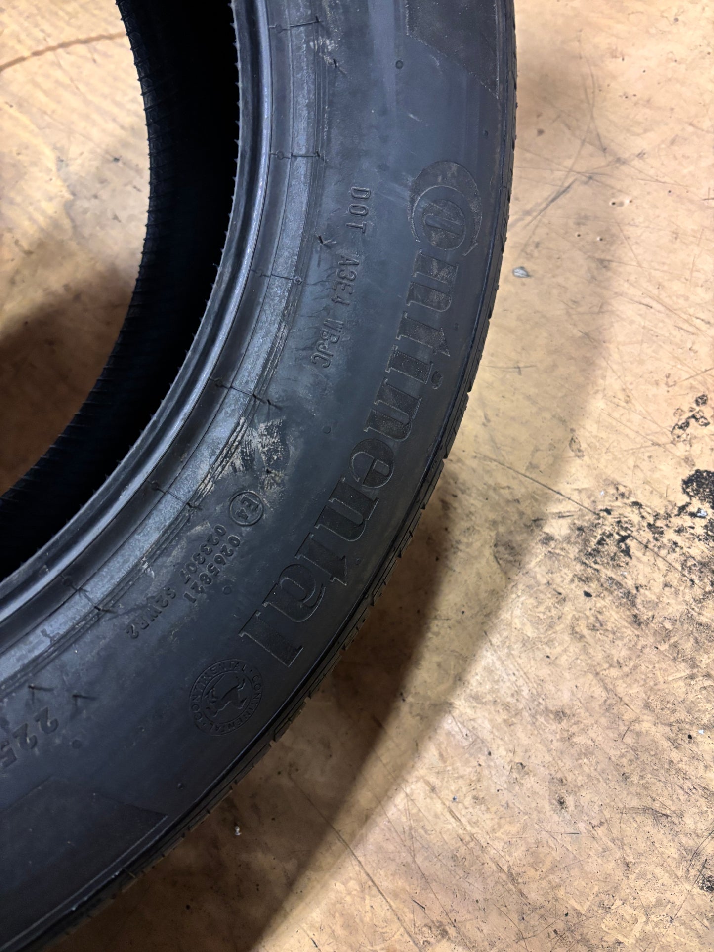 CONTINENTAL PROCONTACT TX  BSW P 225/60R18 100H SL ALL SEASON TIRE 15575740000
