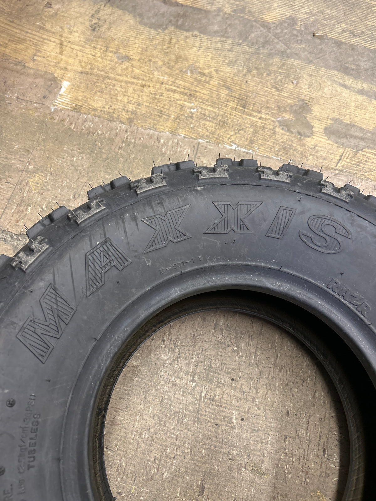 MAXXIS RAZR M931 BSW 22 7 10 ATV/UTV TIRE TM16030000