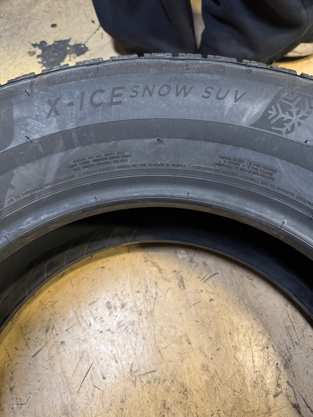 2 NOS MICHELIN X-ICE SNOW BSW P 245 70 17 110T WINTER TIRE 32603