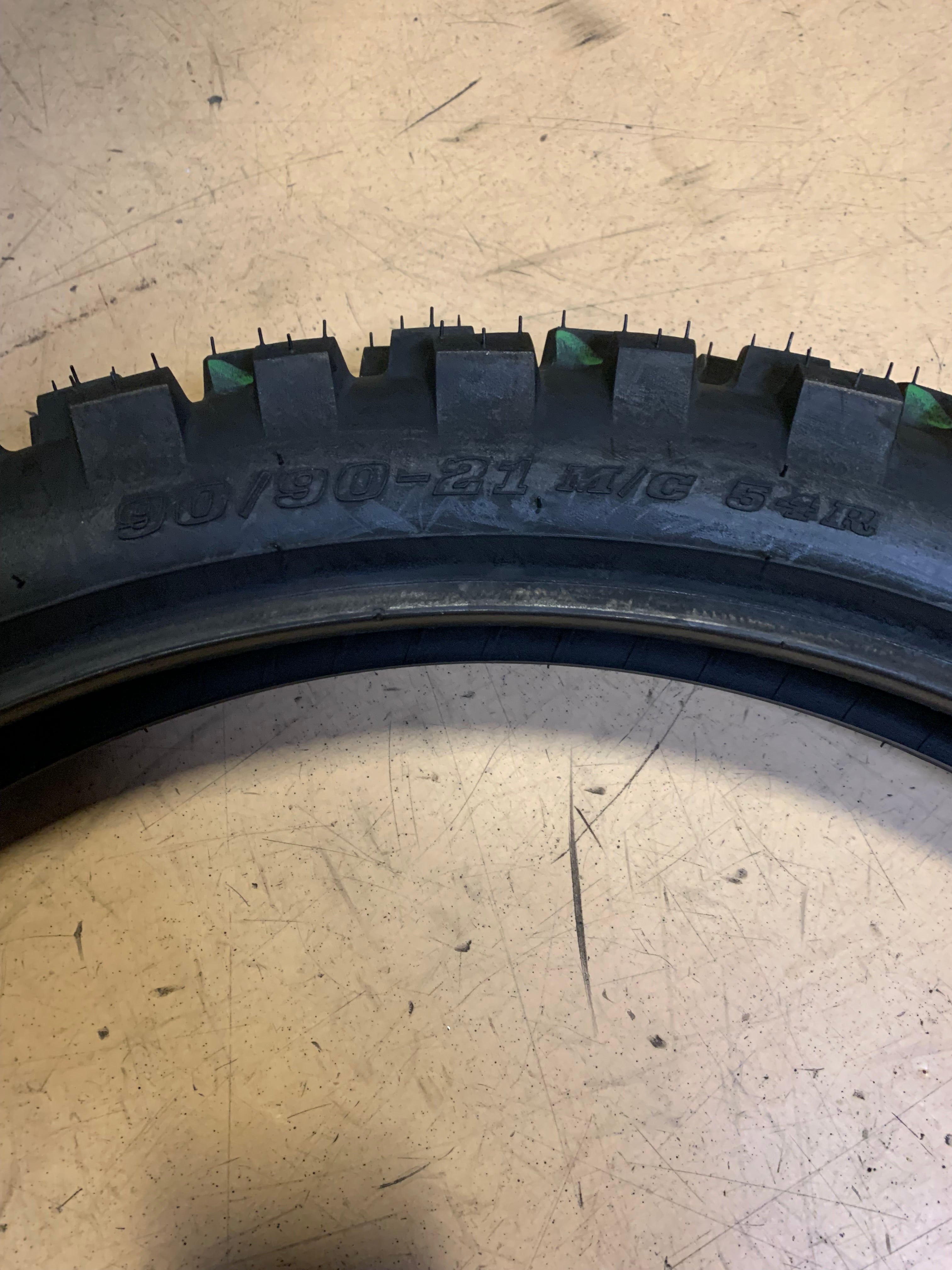 DUNLOP D606F BSW 90 90 21 54R FRONT MOTORCYCLE TIRE 45162083