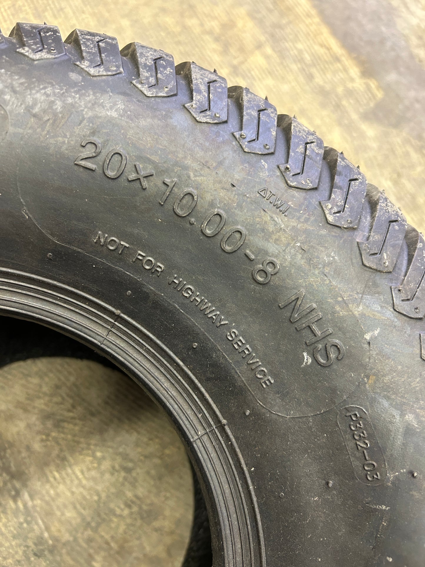 OTR GRASS MASTER BSW  20 10 8 4PLY LAWN TIRE T8042010008