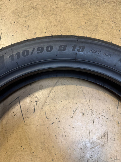 MICHELIN ROAD CLASSIC BSW 110 90 18 61V FRONT MOTORCYCLE TIRE 26785